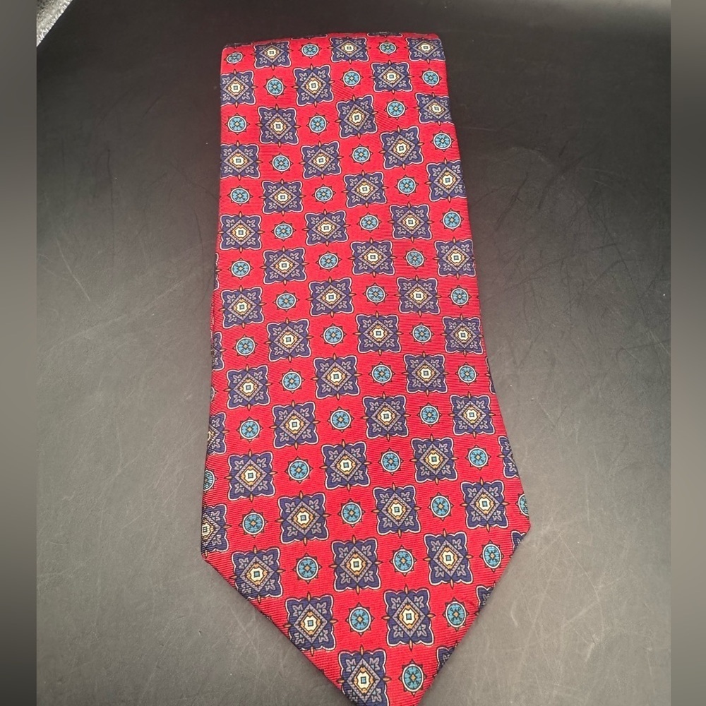 Stafford Vintage Necktie 100% Silk Classy  Red Blue Green Made In The USA  4”
